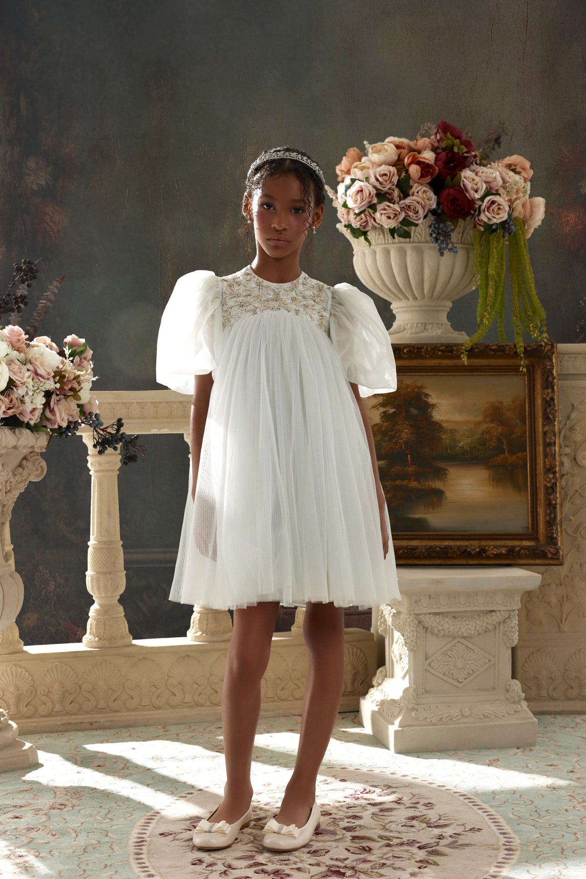 LOOK 32