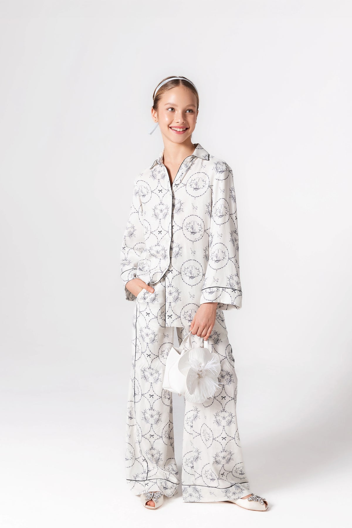 LOOK 62