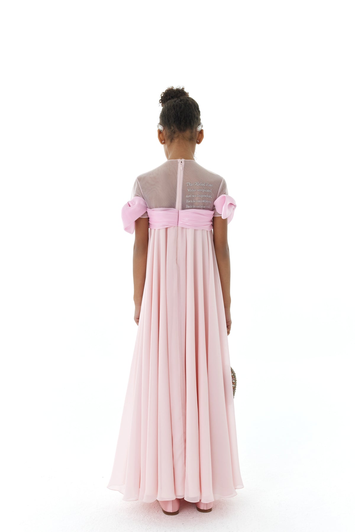 LOOK 27