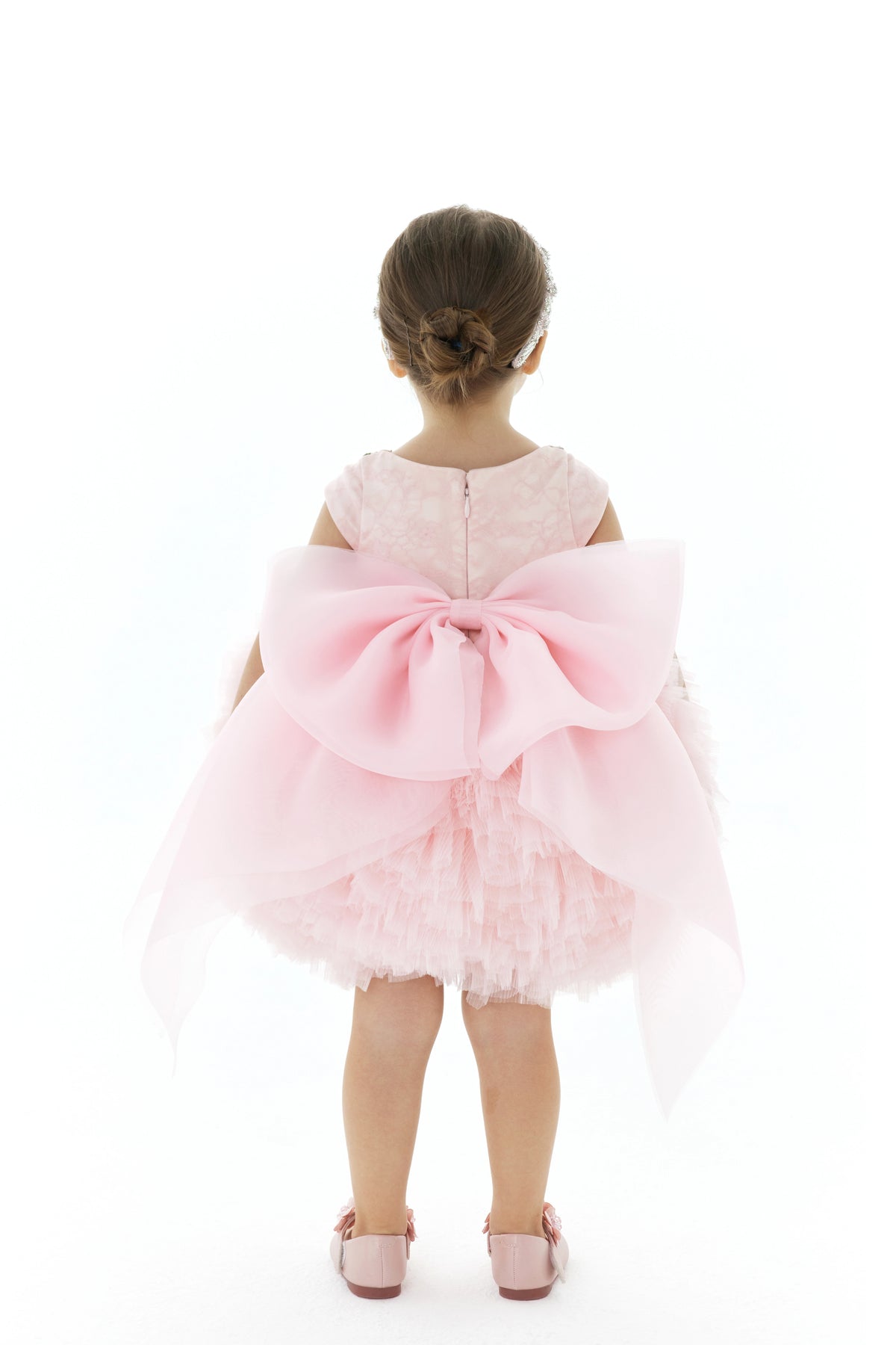LOOK 8