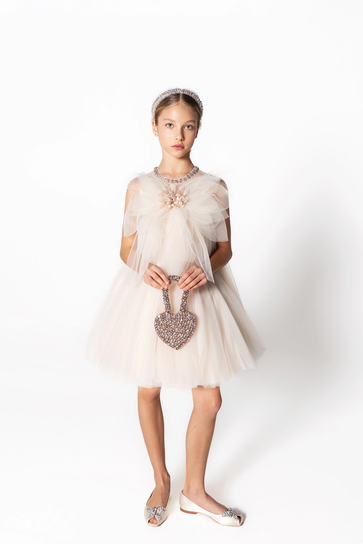 LOOK 24