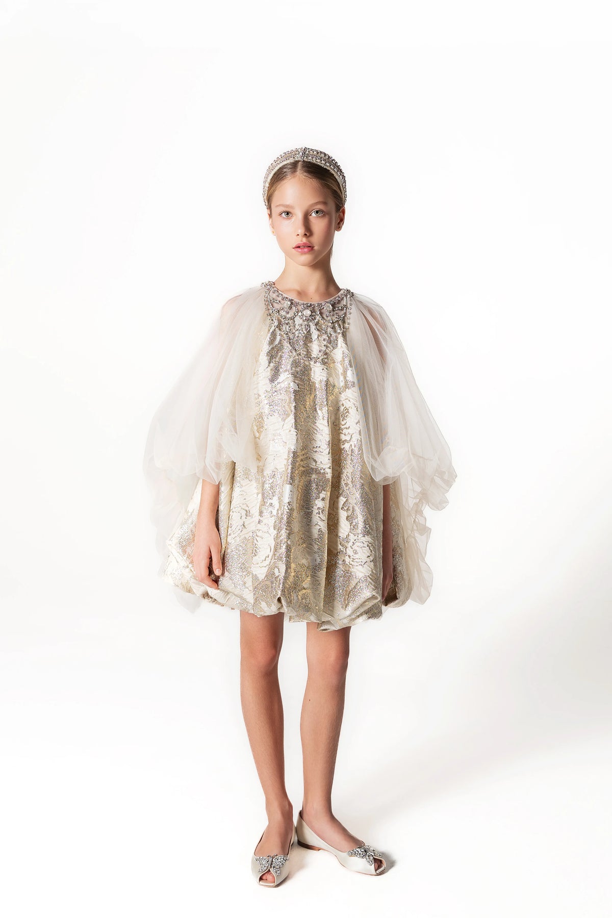 LOOK 28