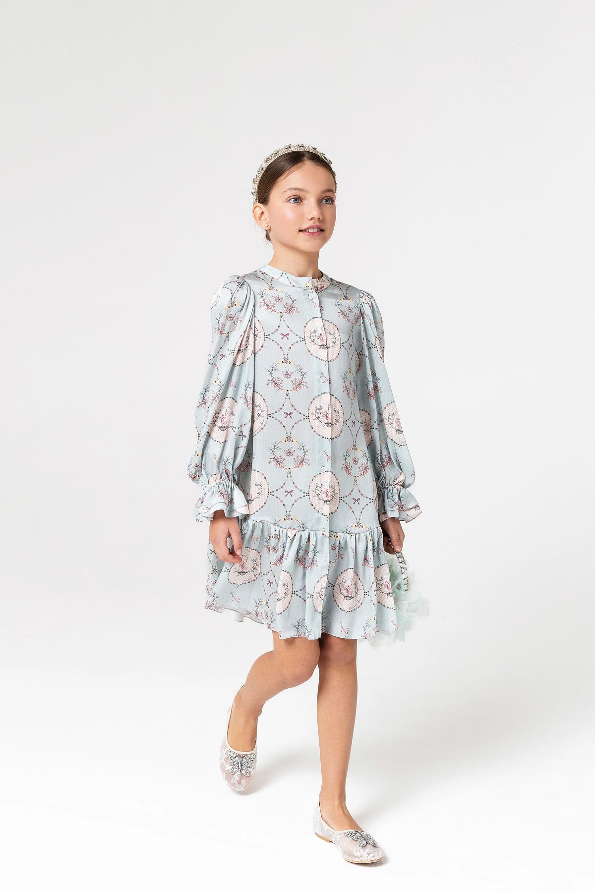 LOOK 79