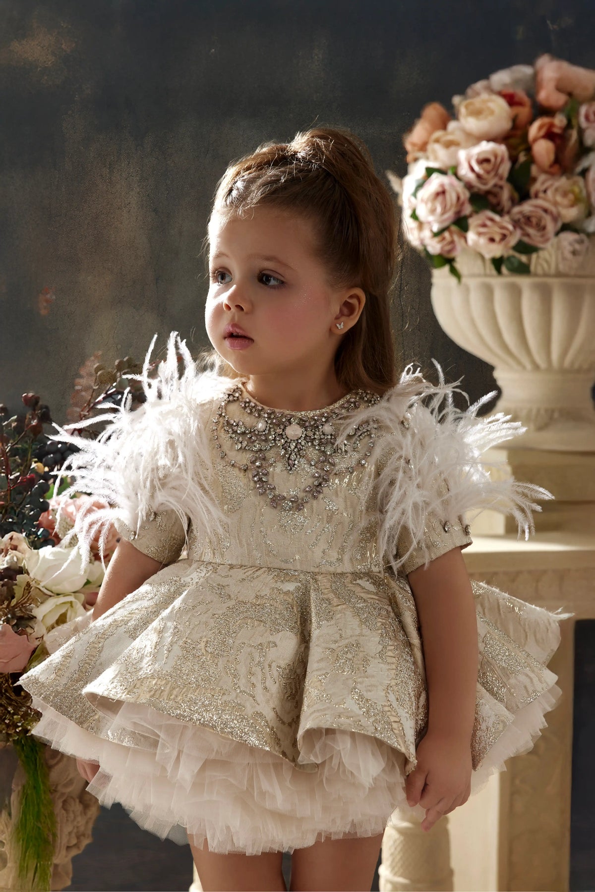 LOOK 7