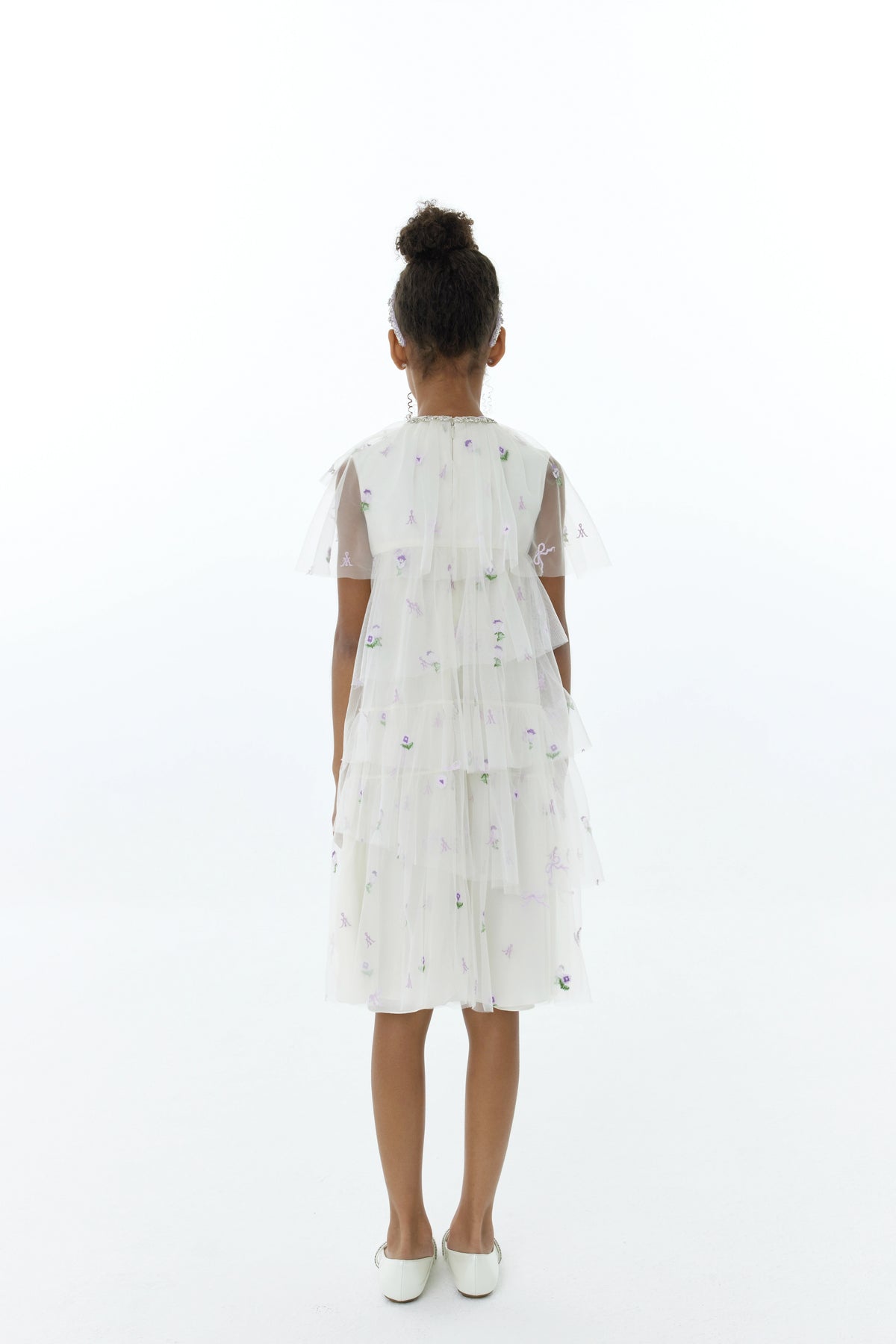 LOOK 17