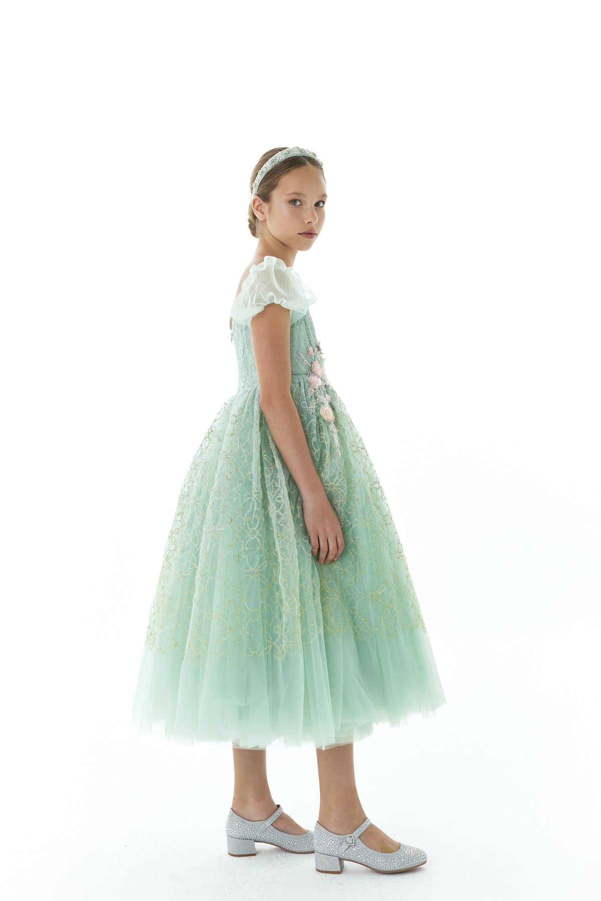 LOOK 25