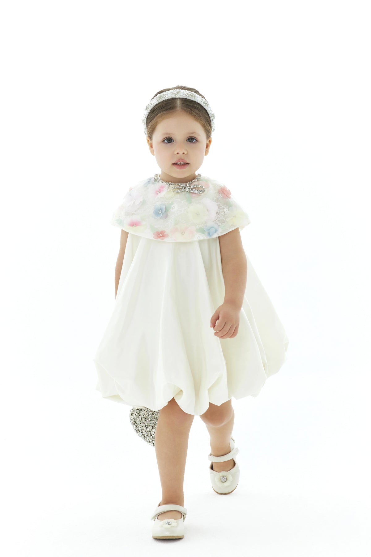 LOOK 3
