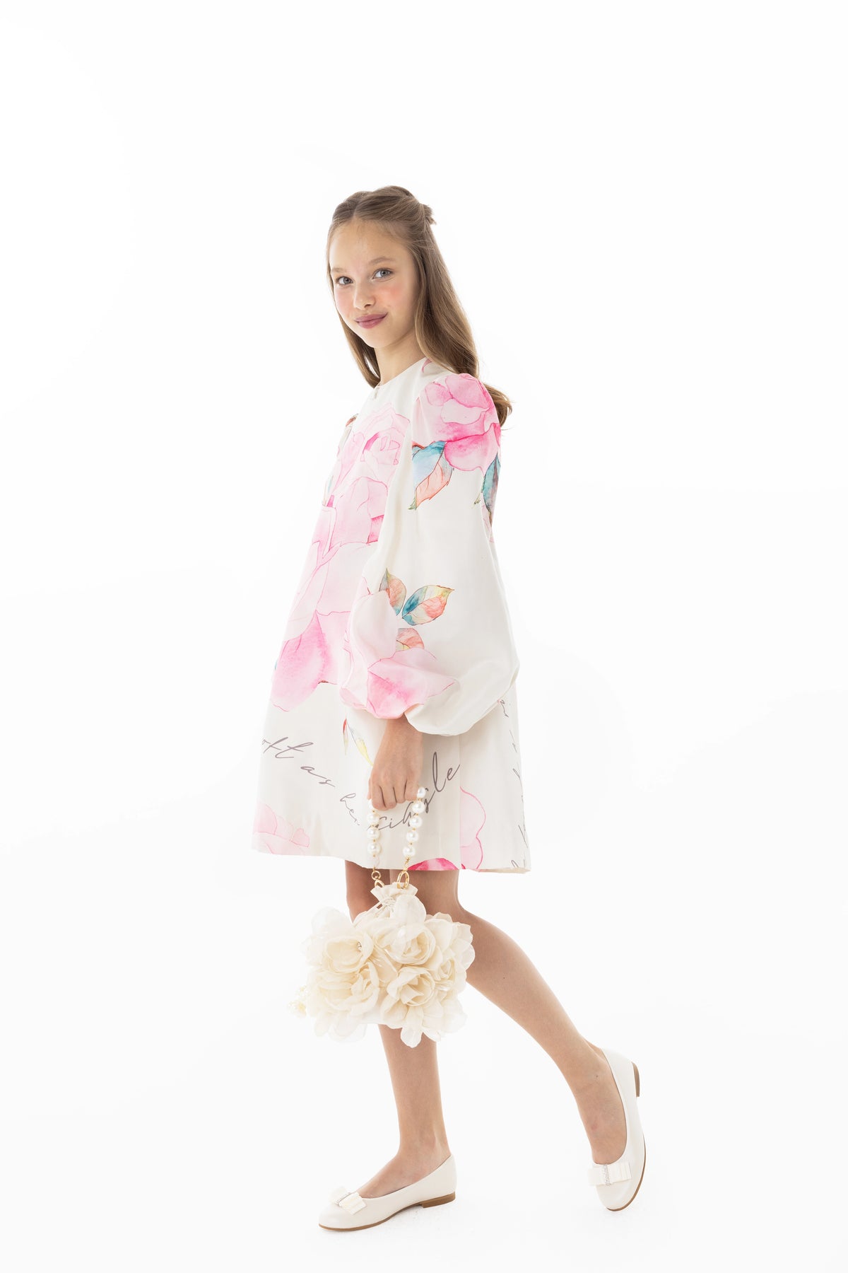 LOOK 44