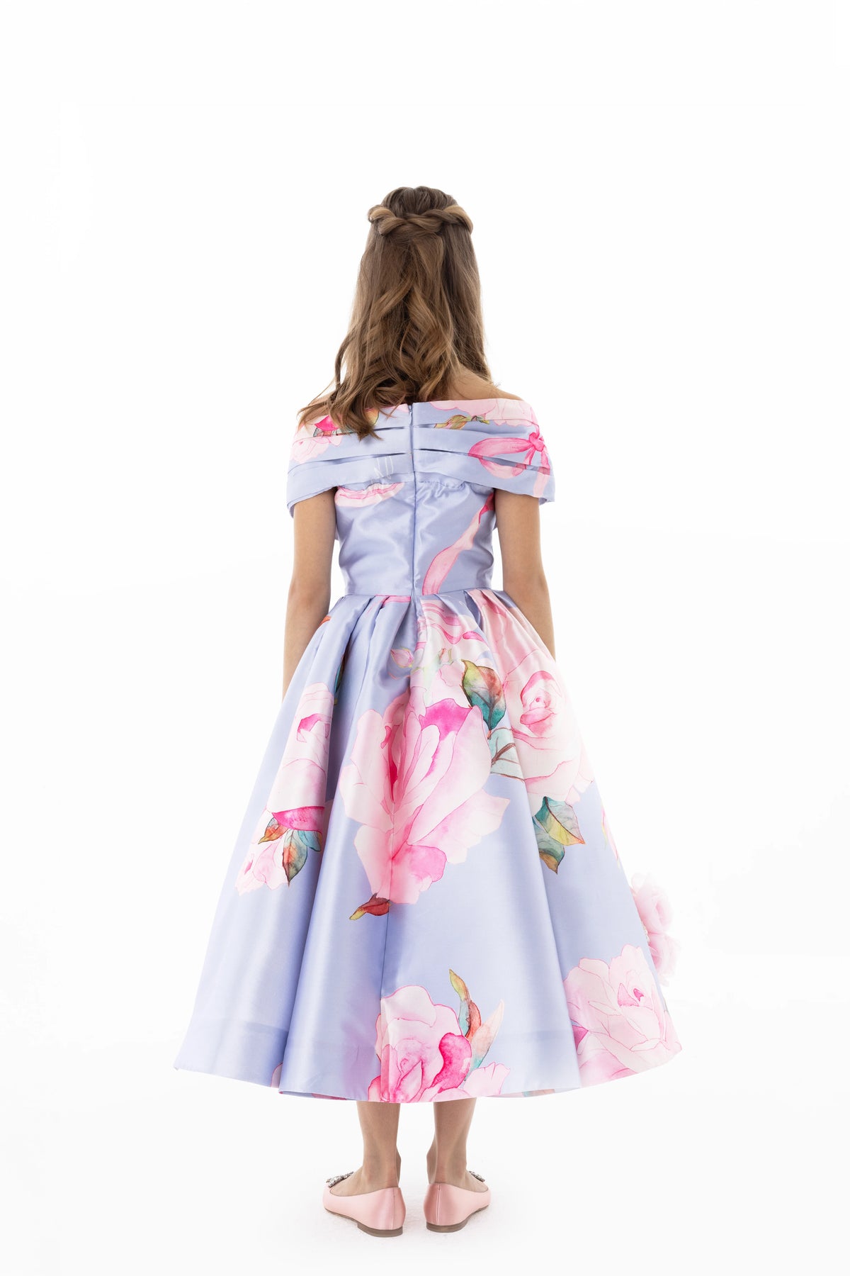 LOOK 54